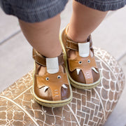 Fun kid's elephant leather animal shoe in brown and beige