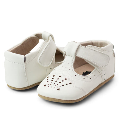CORA III Mary Jane (Baby) | Milk