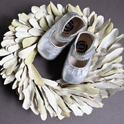 RUCHE Mary Jane (Youth) | Silver Metallic