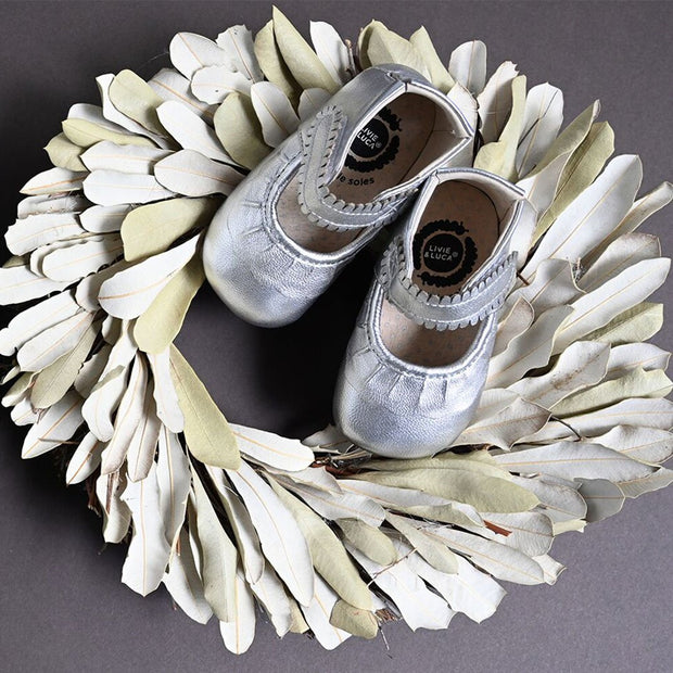 RUCHE Mary Jane (Youth) | Silver Metallic