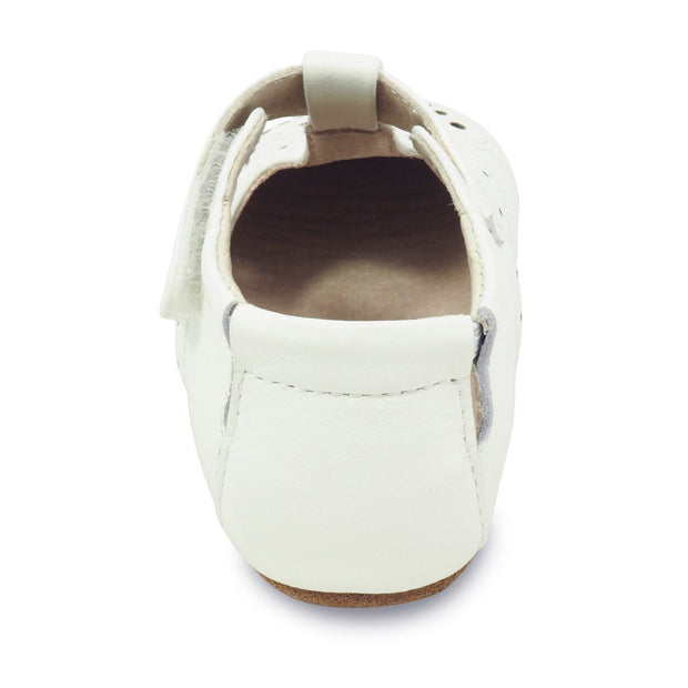 cora perforated baby shoe in milk, heel view